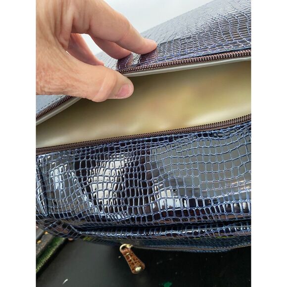 Samantha Brown Blue and Brown Croc Embossed Traveler Overnight Carrier Tote Bag - Picture 9 of 9